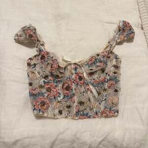 Victoria's Secret Dream Angels Embroidered Unlined Bra Top Floral Corset